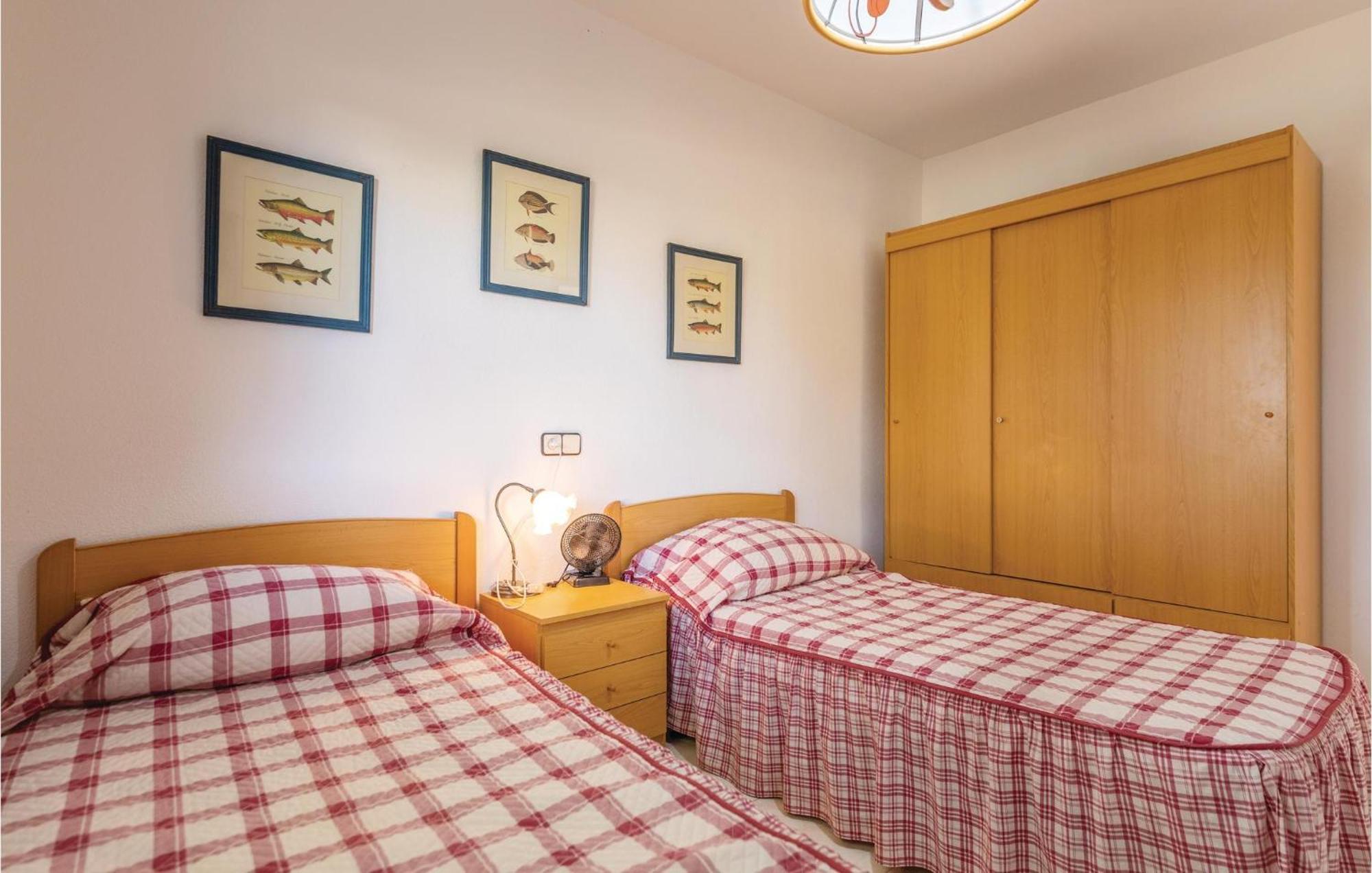 Nice Home In Lametlla De Mar With Kitchen Les Tres Cales Luaran gambar