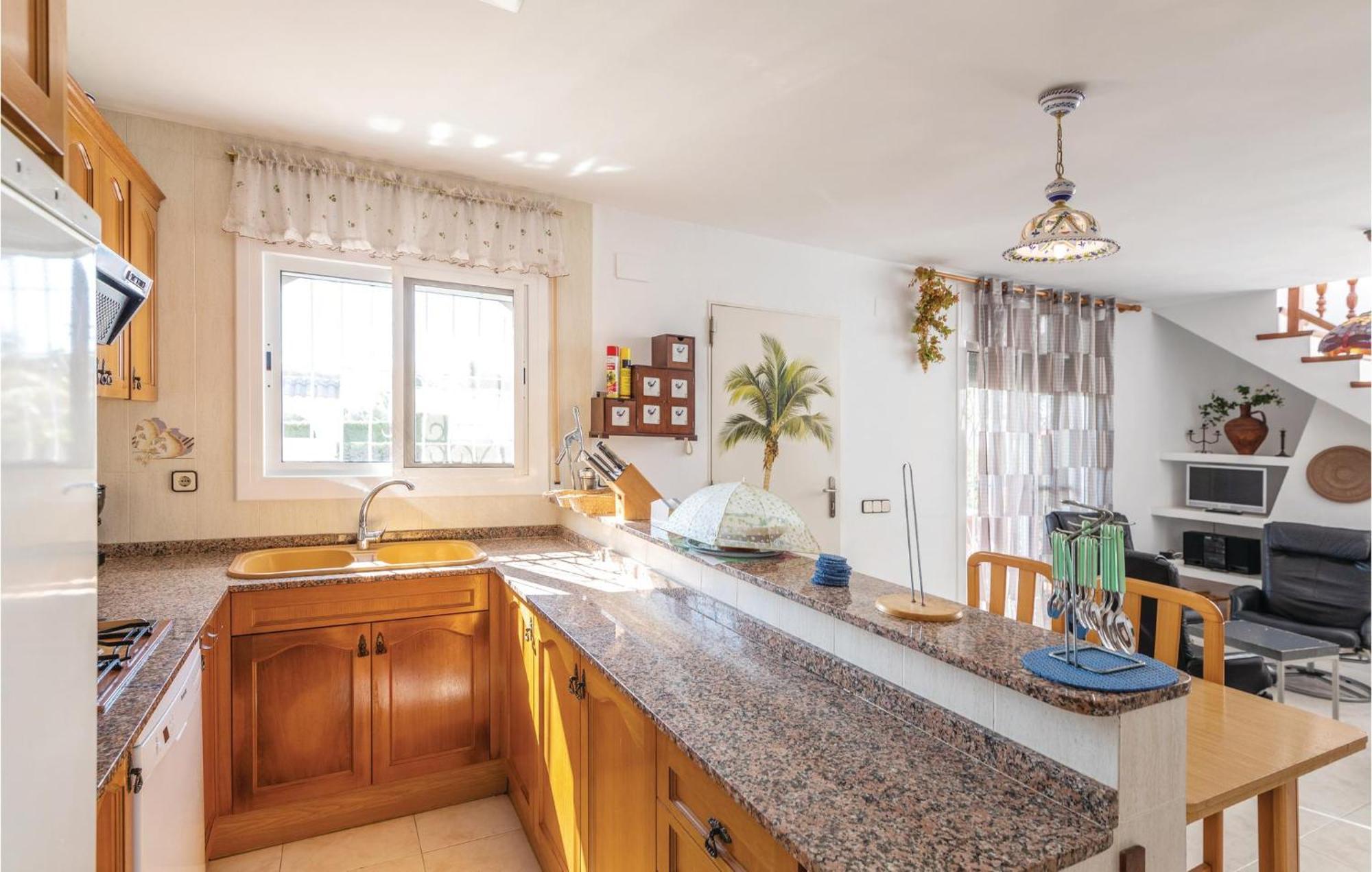 Nice Home In Lametlla De Mar With Kitchen Les Tres Cales Luaran gambar