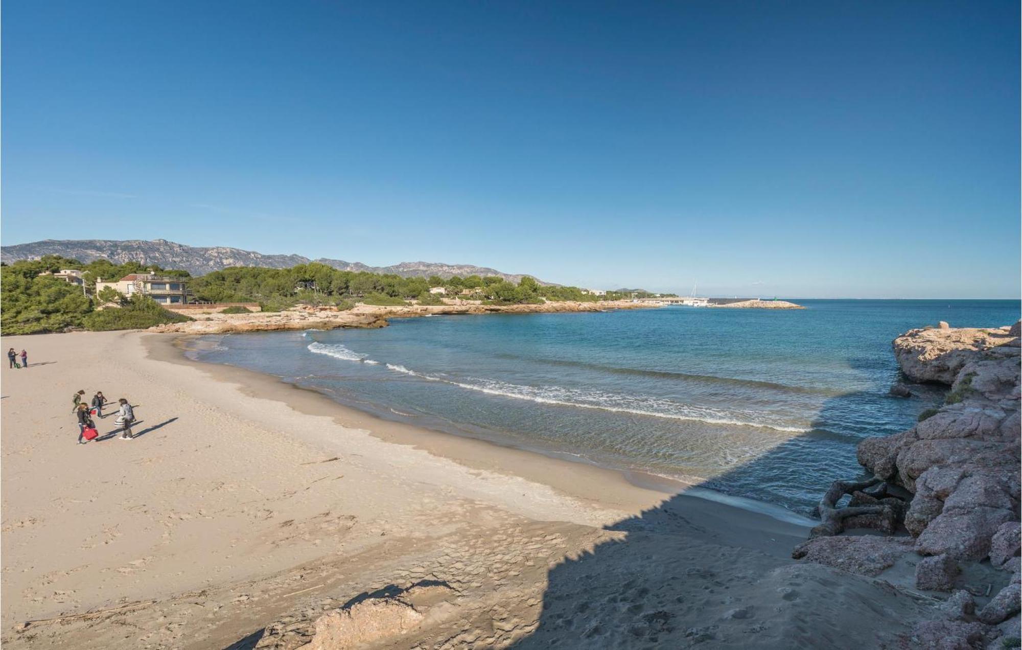 Nice Home In Lametlla De Mar With Kitchen Les Tres Cales Luaran gambar